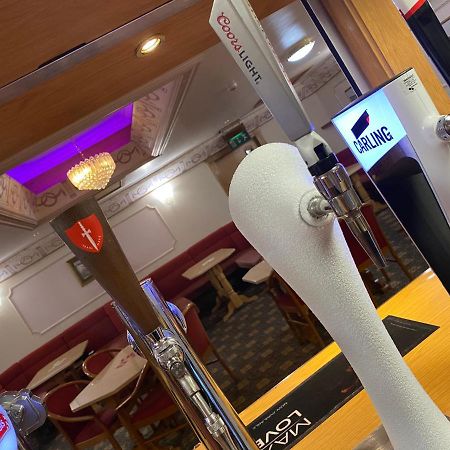 Bessemer Hotel Мертир-Тидвилл Экстерьер фото