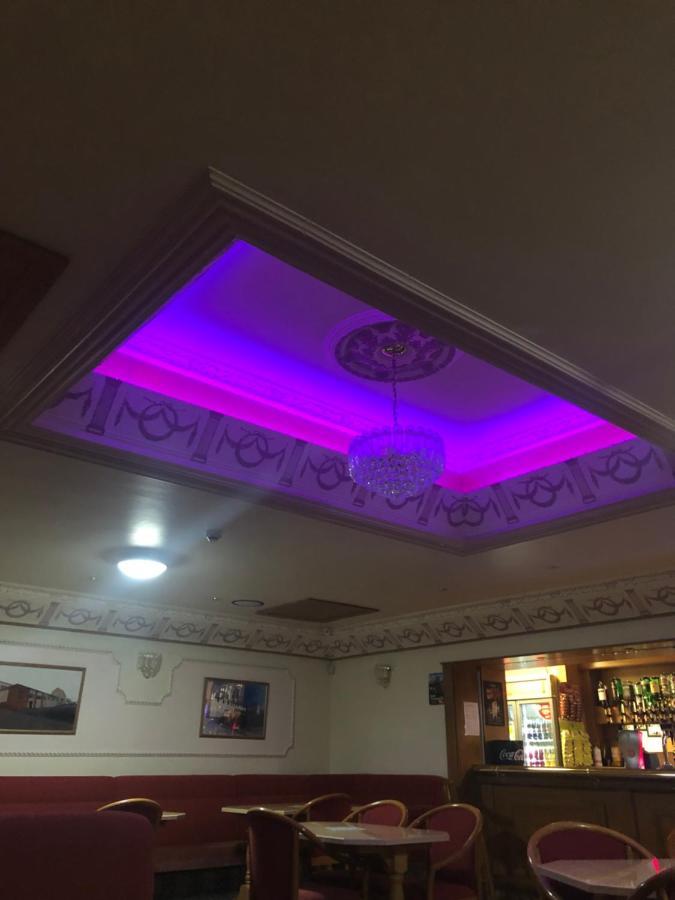 Bessemer Hotel Мертир-Тидвилл Экстерьер фото