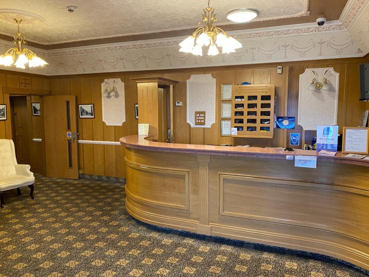 Bessemer Hotel Мертир-Тидвилл Экстерьер фото
